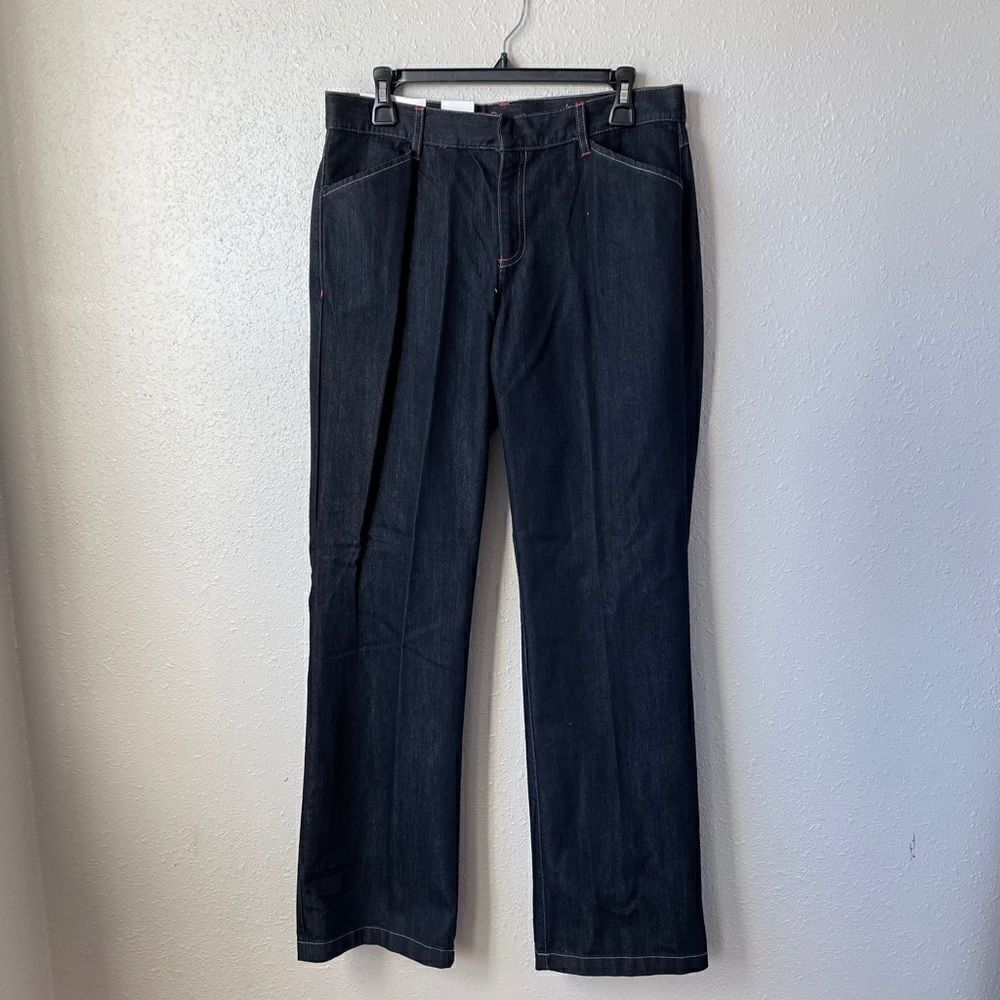 NWT IZOD Black Wash Bootleg Jeans Size 10